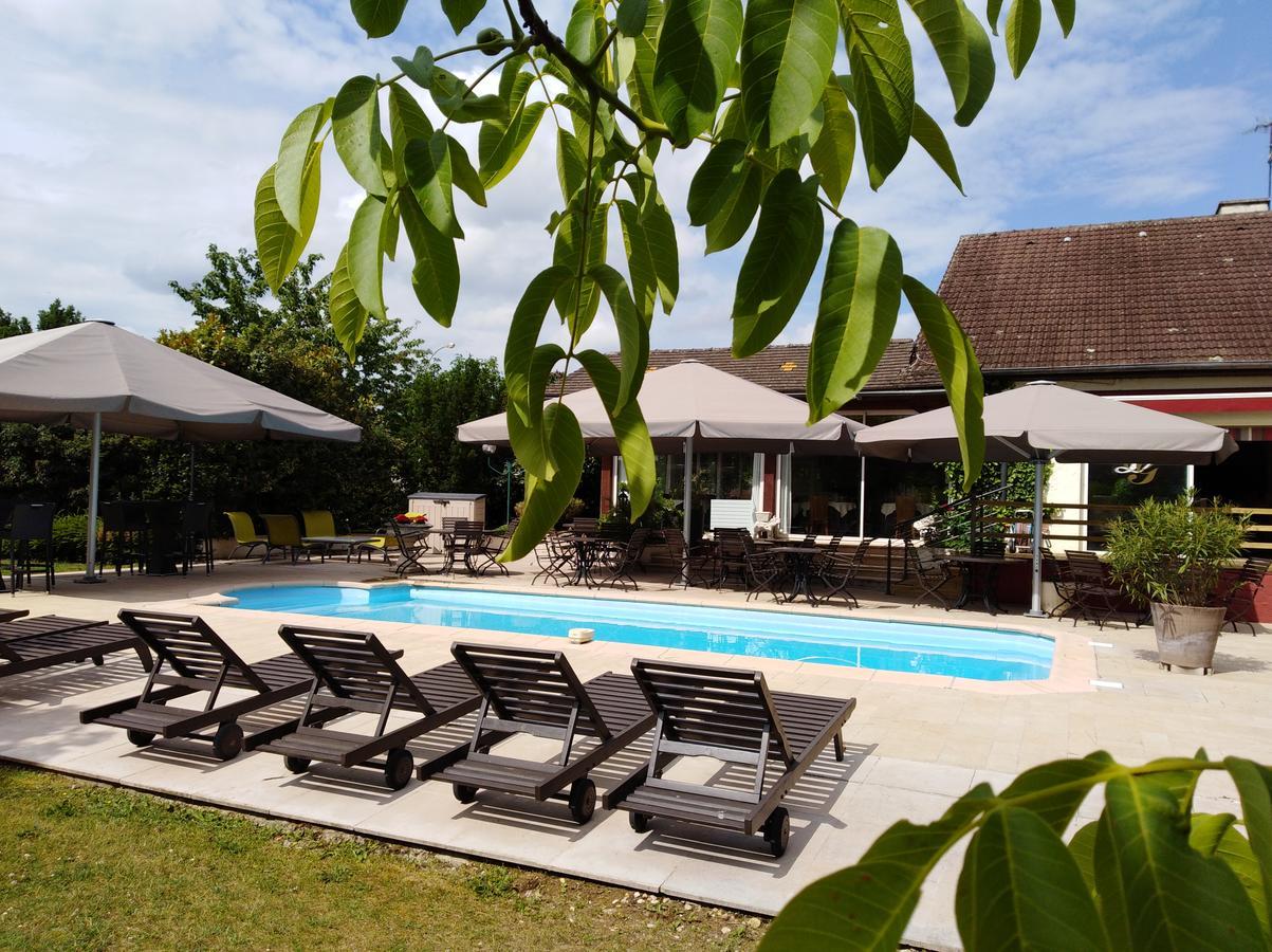 Hotel-Restaurant "La Gremelle" Ladoix-Serrigny المظهر الخارجي الصورة